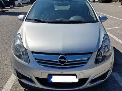 Usata Opel Corsa 75 CV (55 kW) 2010 Grigio Utilitaria