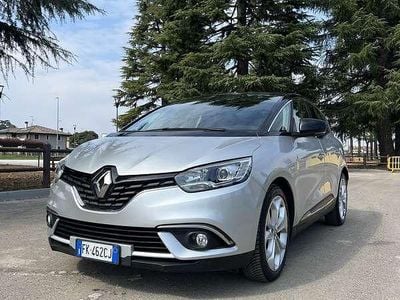 Usata Renault Scénic IV LIMITED 110 CV (80 kW) 2017 Monovolume