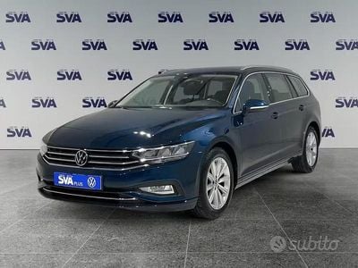 Usata VW Passat Business 150 CV (110 kW) 2021 Blu Station wagon