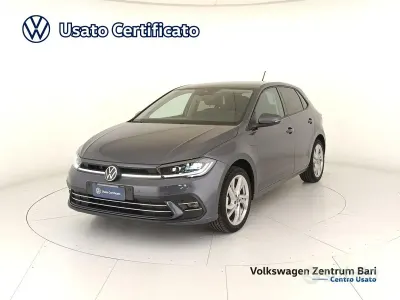 Usata VW Polo Style 95 CV (69 kW) 2023 Grigio Utilitaria