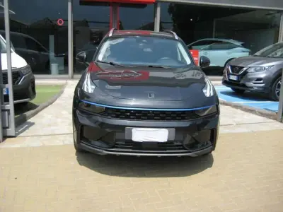 Usata Lynk & Co 01 179 CV (131 kW) 2023 Nero SUV