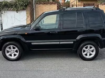 Occasion Jeep Cherokee Limited 163 ch (119 kW) 2006 Noir SUV