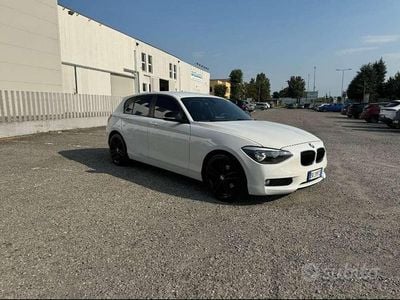 Occasion BMW 118 Sport Line 170 ch (125 kW) 2011 Citadine