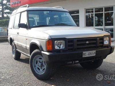 Usata Land Rover Discovery 113 CV (83 kW) 1992 Grigio SUV