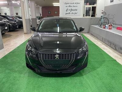 Usata Peugeot 208 Active 75 CV (55 kW) 2020 Utilitaria