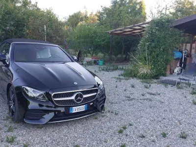Usata Mercedes E350 Premium Plus 258 CV (189 kW) 2018 Nero Cabrio