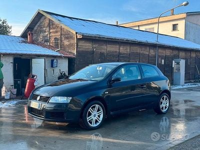 Usata Fiat Stilo 120 CV (88 kW) 2006 Nero Berlina
