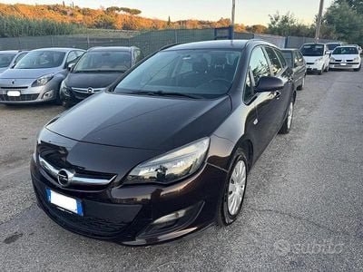 Usata Opel Astra S 110 CV (80 kW) 2014 Station wagon