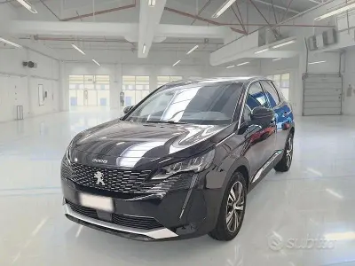 Usata Peugeot 3008 Allure 130 CV (95 kW) 2023 Nero SUV