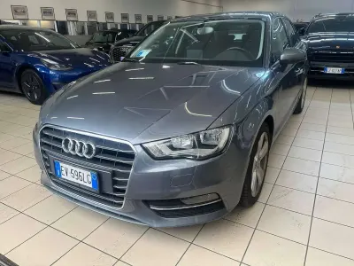 Usata Audi A3 Ambiente 105 CV (77 kW) 2014 Argento Berlina
