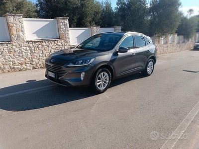 Usata Ford Kuga Titanium 120 CV (88 kW) 2021 Grigio SUV