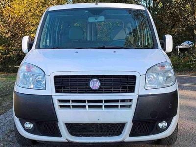 Usata Fiat Doblò 75 CV (55 kW) 2009 Bianco Monovolume