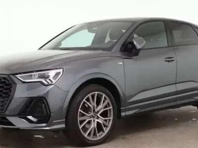 Usata Audi Q3 Sportback S-Line 150 CV (110 kW) 2022 Grigio SUV