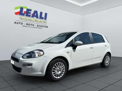 Usata Fiat Punto Evo Street 75 CV (55 kW) 2014 Bianco Utilitaria