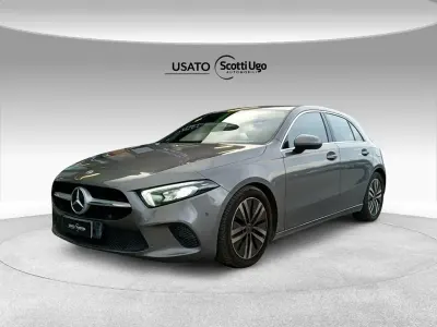 Usata Mercedes A180 116 CV (85 kW) 2022 Grigio Utilitaria