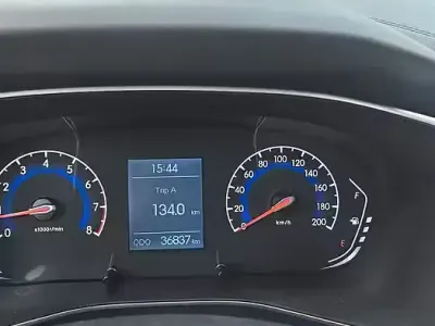 Usata EVO Evo 5 127 CV (93 kW) 2023 Rosso SUV
