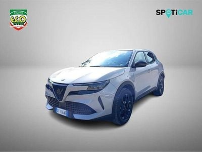 Usata Alfa Romeo Junior 136 CV (100 kW) 2025 Beige SUV