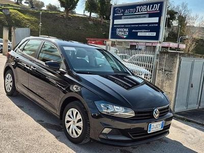 Begagnad VW Polo Trendline 89 HK (65 kW) 2021 Svart Halvkombi