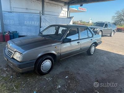 Usata Opel Ascona 1988 Grigio Berlina