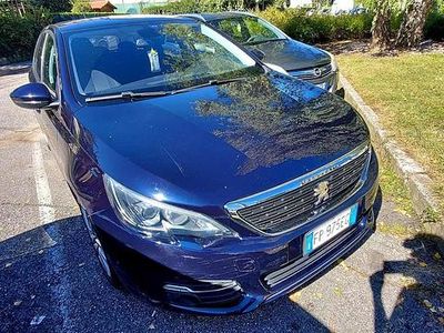 Usata Peugeot 308 SW Active 120 CV (88 kW) 2018 Station wagon