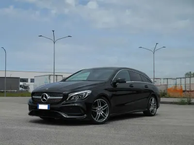 Usata Mercedes CLA200 Shooting Brake Premium 136 CV (100 kW) 2019 Nero Station wagon