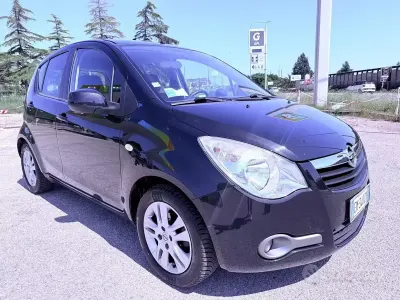 Usata Opel Corsa 86 CV (63 kW) 2012 Nero Utilitaria