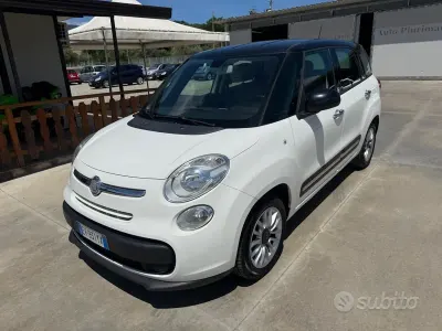 Usata Fiat 500L Lounge 120 CV (88 kW) 2014 Bianco Monovolume