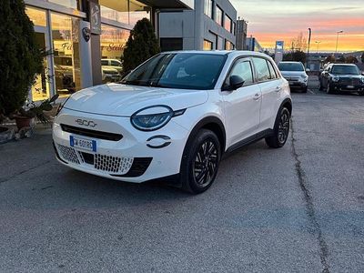 Usata Fiat 600 100 CV (73 kW) 2024 Bianco SUV