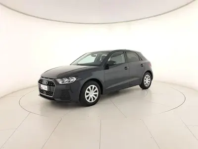 Usata Audi A1 Sportback Admired 95 CV (69 kW) 2025 Grigio manhattan metallizzato Utilitaria