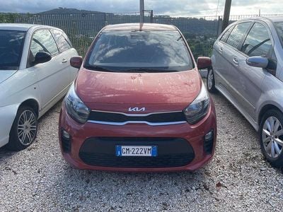Usata Kia Picanto X-Line 67 CV (49 kW) 2023 Bianco Utilitaria