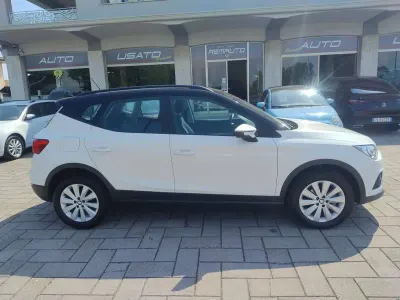Usata Seat Arona Style 95 CV (69 kW) 2019 Tetto nero SUV