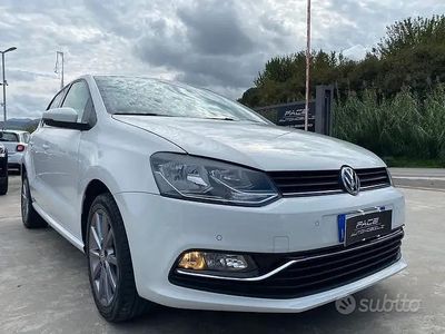 Usata VW Polo 90 CV (66 kW) 2017 Bianco Berlina