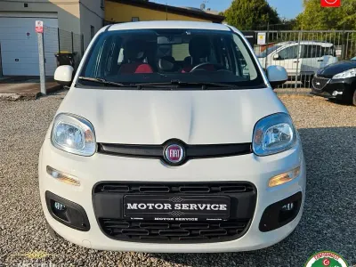 Usata Fiat Panda Lounge 69 CV (50 kW) 2019 Bianco Utilitaria