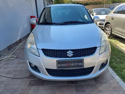 Usata Suzuki Swift GL 94 CV (69 kW) 2012 Argento Utilitaria