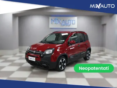 Usata Fiat Panda Cross Cross 70 CV (51 kW) 2025 Marrone Utilitaria