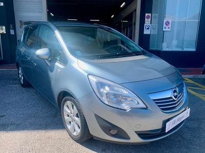 Usata Opel Meriva Cosmo 120 CV (88 kW) 2011 Grigio Monovolume