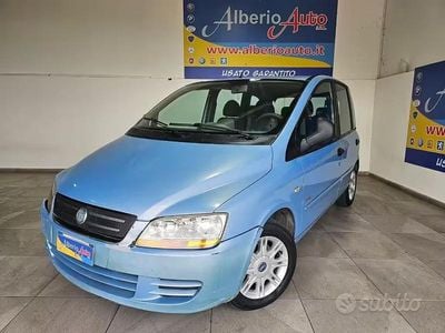 Usata Fiat Multipla Family 120 CV (88 kW) 2005 Azzurro Monovolume