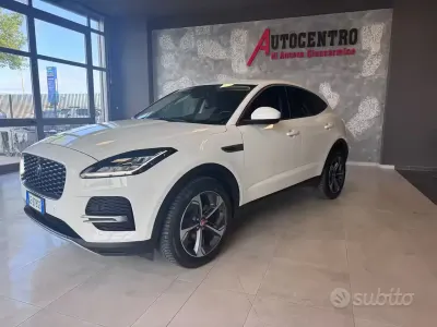 Gebraucht Jaguar E-Pace R-Dynamic 163 PS (119 kW) 2021 Weiß SUV