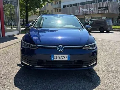 Begagnad VW Golf VIII Style 131 HK (96 kW) 2024 Sedan