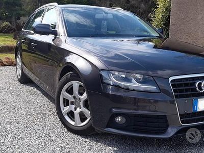 Begagnad Audi A4 Ambiente 120 HK (88 kW) 2011 Svart Kombi