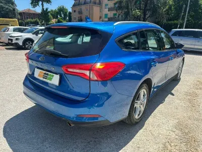 Usata Ford Focus Business Edition 125 CV (91 kW) 2021 Blu Station wagon