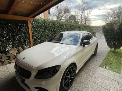 Usata Mercedes C220 194 CV (142 kW) 2019 Coupé