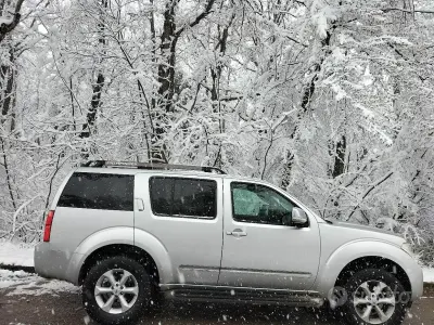 Usata Nissan Pathfinder 171 CV (125 kW) 2008 Grigio SUV