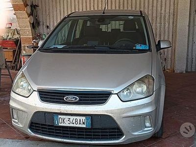 Begagnad Ford C-MAX Titanium 110 HK (80 kW) 2007 Grå Minibuss
