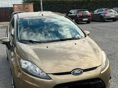Usata Ford Fiesta 70 CV (51 kW) 2012 Utilitaria