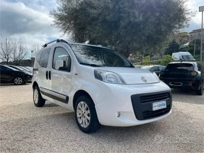 Usata Fiat Qubo Trekking 75 CV (55 kW) 2013 Bianco Monovolume