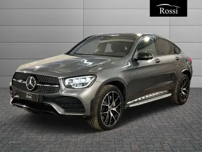 Usata Mercedes GLC300e Premium 194 CV (142 kW) 2022 Grigio scuro metallizzato SUV