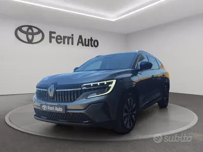 Usata Renault Espace Techno 200 CV (147 kW) 2024 Grigio SUV