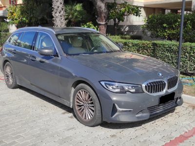usata BMW 320 d Touring Luxury 2020