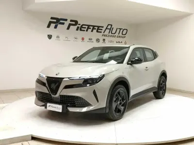 Usata Alfa Romeo GT Junior 136 CV (100 kW) 2025 Beige SUV